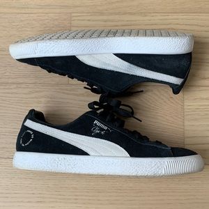 Black Suede Puma Clyde’s